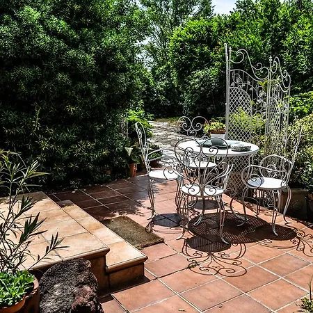 Il Giardino Bed & Breakfast 3*
