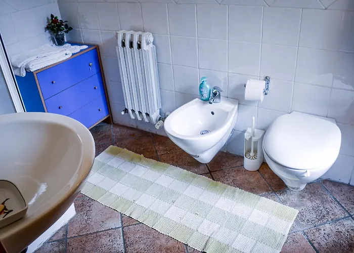 לינה וארוחת בוקר Il Giardino 3*