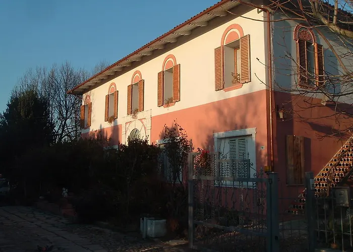 לינה וארוחת בוקר Il Giardino 3*