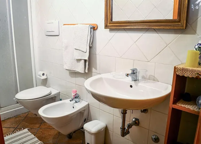 Il Giardino Alojamento de Acomodação e Pequeno-almoço Baricella